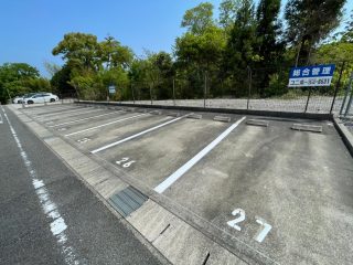 愛知県　豊田市　月極駐車場　塗り替え工事